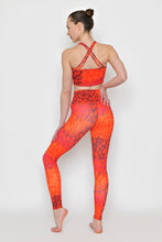 Load image into Gallery viewer, Mantra Leggings
